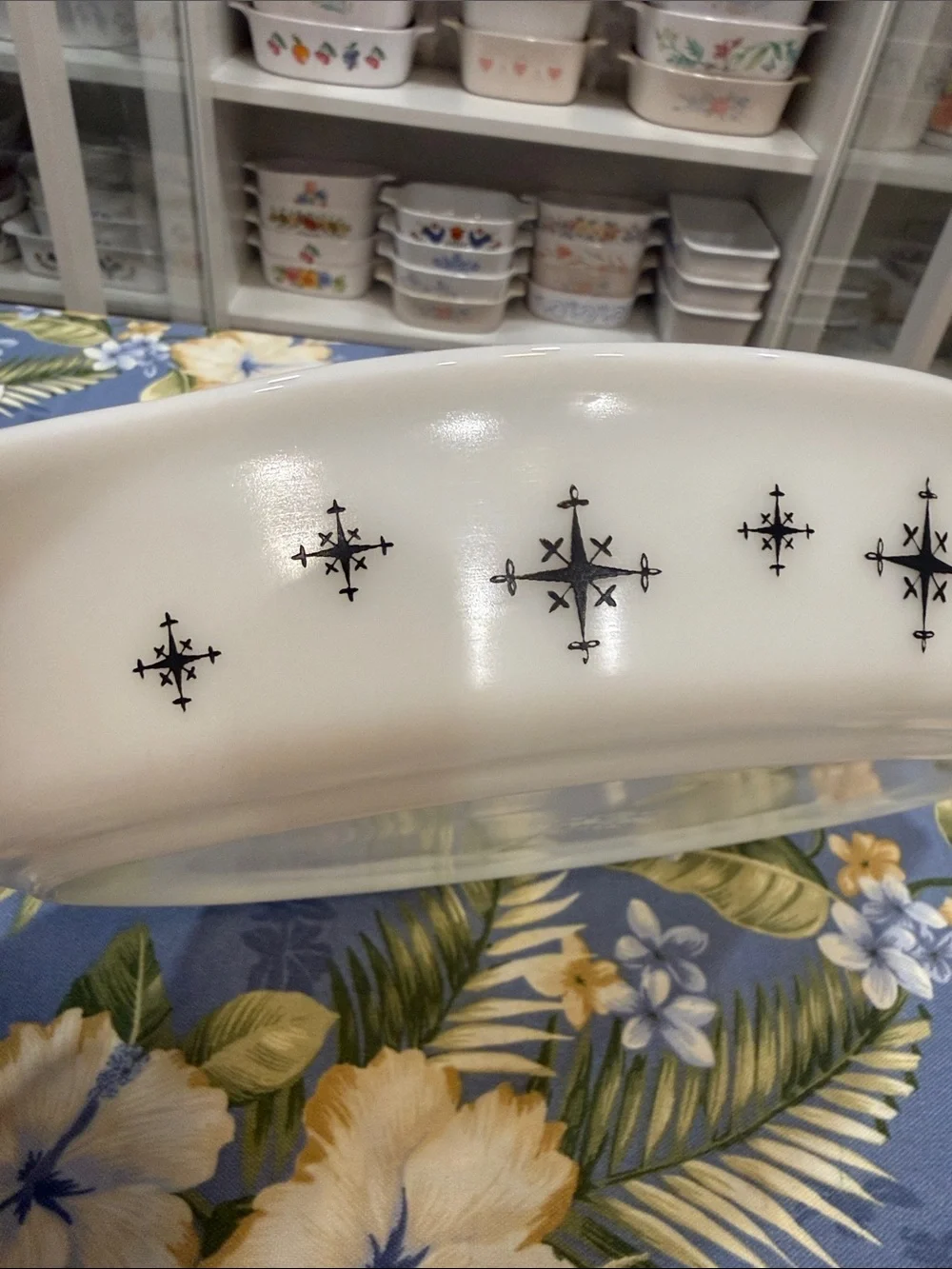 Pyrex White Divided Casserole Dish with Black Starburst Pattern Compass